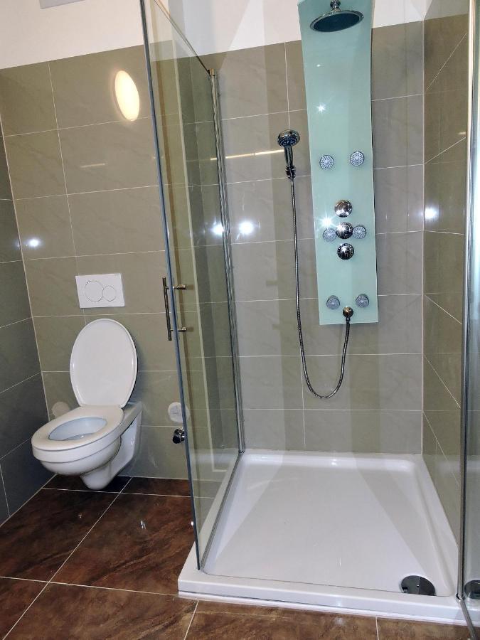 213 Prag, Studio Apartment, 27M2, 1-2 Personen Κλάγκενφουρτ Εξωτερικό φωτογραφία